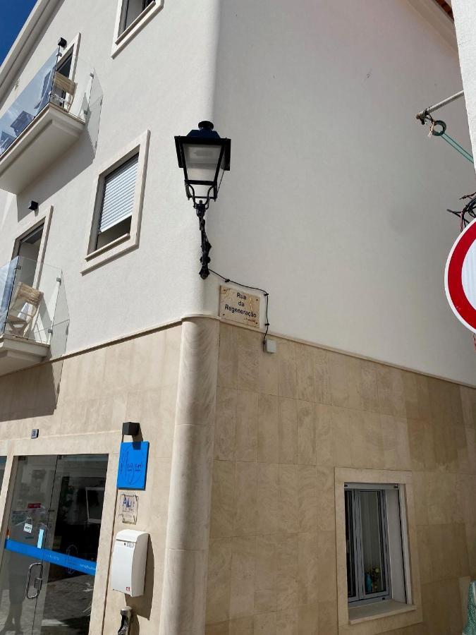 100 Meters From The Beach! Rua Da Regeneracao Nazaré Extérieur photo
