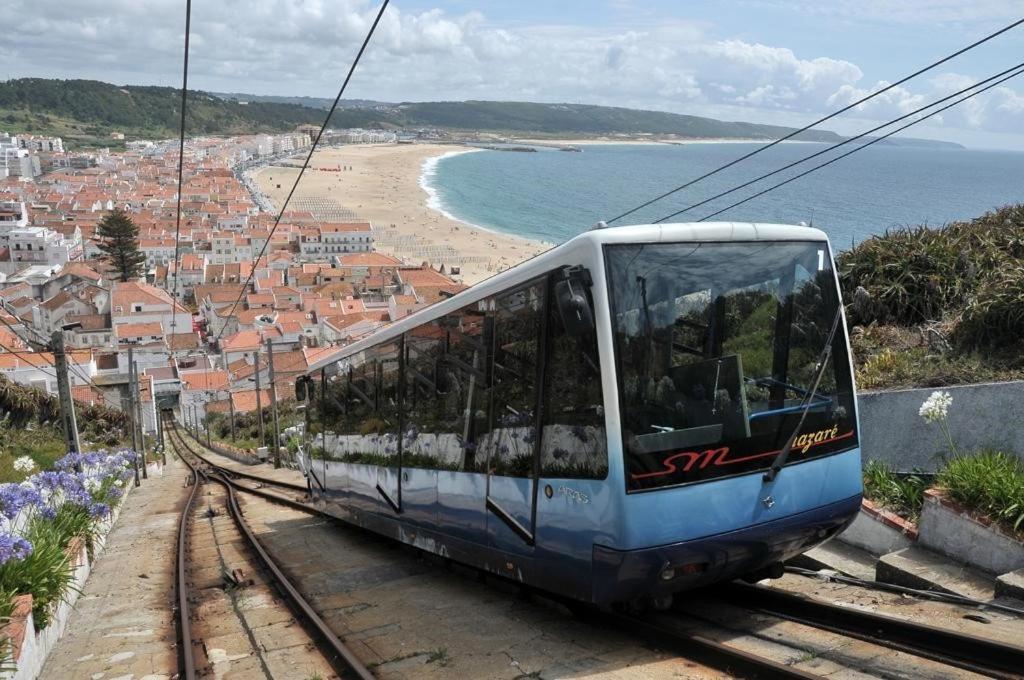 100 Meters From The Beach! Rua Da Regeneracao Nazaré Extérieur photo